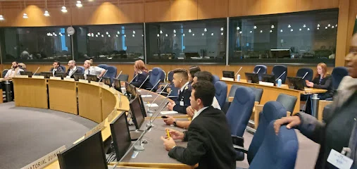 École de pilotage Saint-Hubert